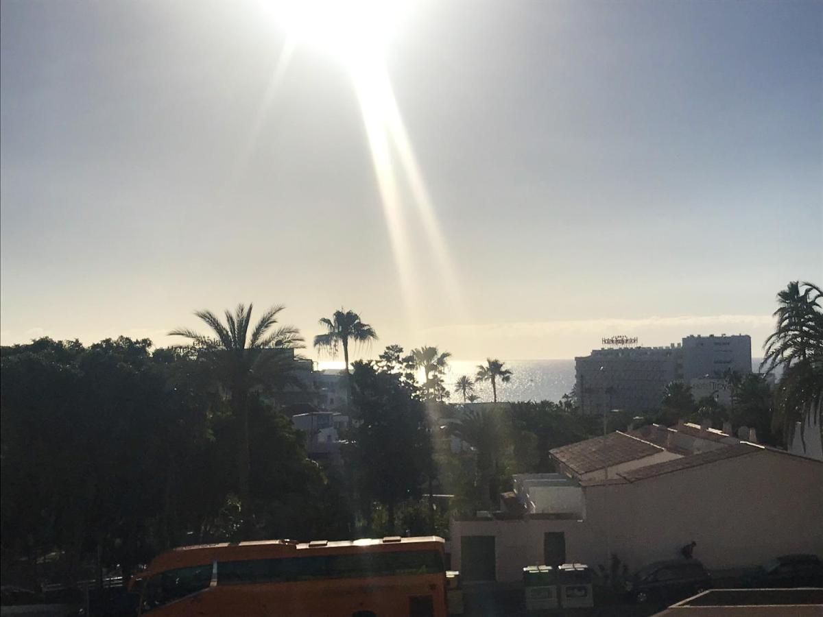 Charming Bungalow In Playa De La Americas With Sea View Playa de las Americas  Exterior foto